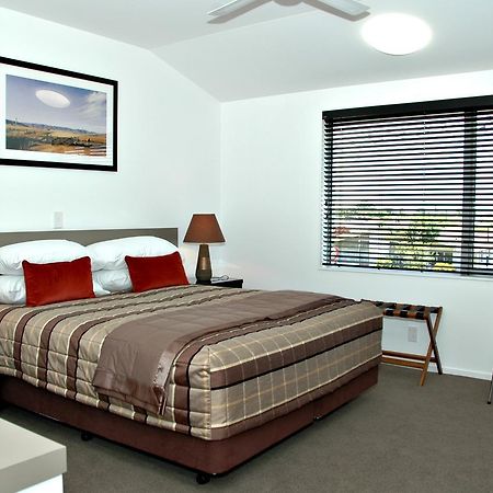 Craythornes Halswell Hotel ไครสต์เชิร์ช ภายนอก รูปภาพ
