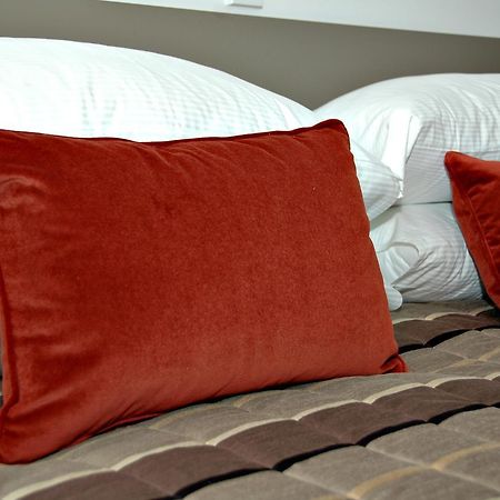 Craythornes Halswell Hotel ไครสต์เชิร์ช ภายนอก รูปภาพ